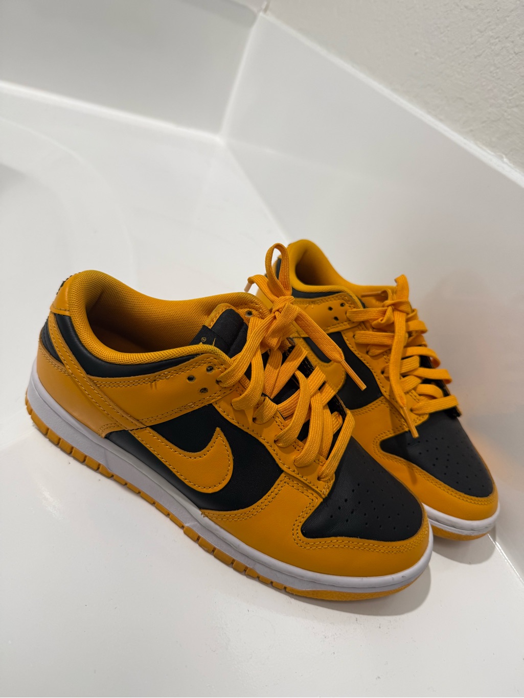 Nike Dunk Low-Style Sneakers In Yellow And Black